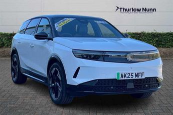 Vauxhall Grandland 73kWh Ultimate SUV 5dr Electric Auto (213 ps)