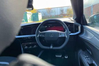 Vauxhall Mokka Electric 54kWh GS SUV 5dr Electric Auto (156 ps)