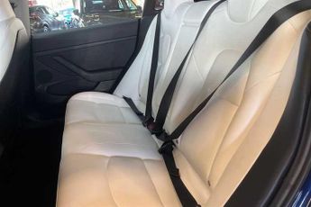 TESLA MODEL 3 (Dual Motor) Long Range Saloon 4dr Electric Auto 4WDE (346 ps)