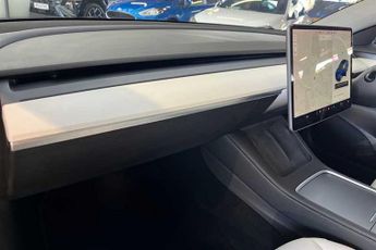 TESLA MODEL 3 (Dual Motor) Long Range Saloon 4dr Electric Auto 4WDE (346 ps)