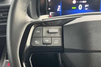 Vauxhall Combo Life Electric Ultimate XL Automatic (136ps)