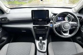Toyota Yaris Cross 1.5 VVT-h (116 PS) Icon 5 Door Petrol Hybrid SUV Automatic *** 1