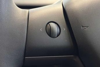 TESLA MODEL 3 (Dual Motor) Long Range Saloon 4dr Electric Auto 4WDE (346 ps)