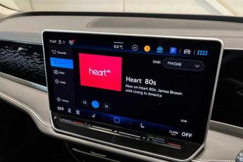 VOLKSWAGEN PASSAT 1.5 eTSI MHEV Elegance Estate 5dr Petrol Hybrid DSG Euro 6 (s/s)