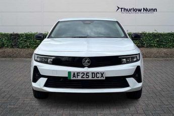 Vauxhall Astra Electric 54kWh Griffin Hatchback 5dr Electric Auto (156 ps)