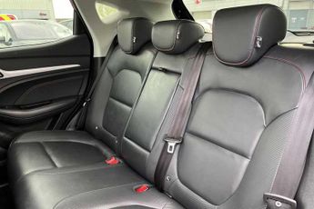 MG ZS 72.6kWh Trophy Long Range SUV 5dr Electric Auto (156 ps)