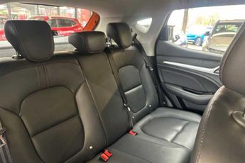 MG ZS 1.0 T-GDI Exclusive SUV 5dr Petrol Auto Euro 6 (111 ps)