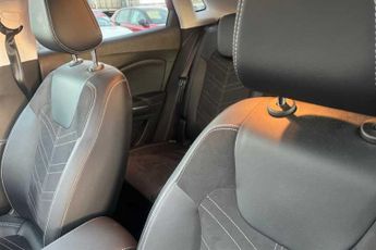 Vauxhall Grandland 1.5 Turbo D Ultimate SUV 5dr Diesel Auto Euro 6 (s/s) (130 ps)