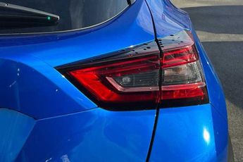 NISSAN JUKE 1.0 DIG-T N-Connecta SUV 5dr Petrol DCT Auto Euro 6 (s/s) (114 p