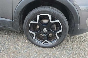 VAUXHALL CROSSLAND 1.2 Turbo Elite Edition SUV 5dr Petrol Auto Euro 6 (s/s) (130 ps