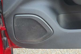 VOLVO S60 2.0 B5 MHEV R-Design Saloon 4dr Petrol Hybrid Auto Euro 6 (s/s) 