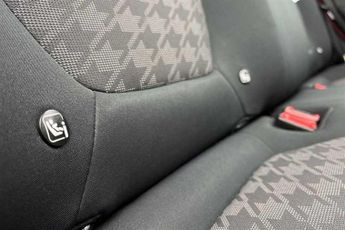 MG ZS 44.5kWh Excite SUV 5dr Electric Auto (143 ps)