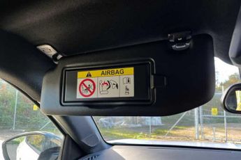 Vauxhall Mokka Electric 50 kWh (136 PS) Ultimate 5 Door Electric SUV Automatic *** 1 Own