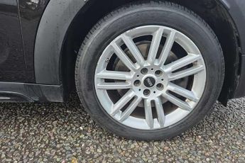 MINI COUNTRYMAN 1.5 7.6kWh Cooper SE Exclusive SUV 5dr Petrol Plug-in Hybrid Aut