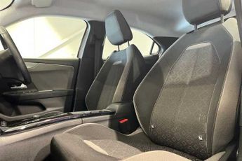 VAUXHALL MOKKA Electric 50kWh SE Nav Premium SUV 5dr Electric Auto (136 ps)