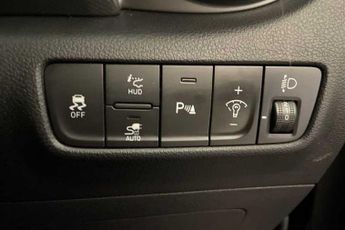 Hyundai KONA 64kWh Ultimate SUV 5dr Electric Auto (10.5kW Charger) (204 ps)