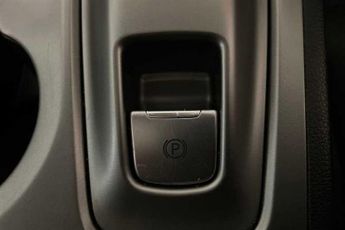 Hyundai KONA 64kWh Ultimate SUV 5dr Electric Auto (10.5kW Charger) (204 ps)