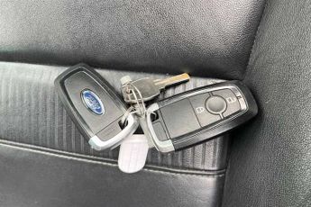 FORD RANGER 2.0 EcoBlue Limited Pickup Double Cab 4dr Diesel Auto 4WD Euro 6