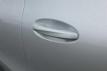 MERCEDES-BENZ GLA 1.3 GLA200 AMG Line (Executive) SUV 5dr Petrol 7G-DCT Euro 6 (s/