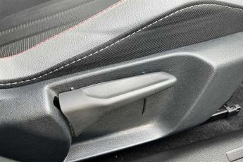 VAUXHALL MOKKA Electric 50kWh GS SUV 5dr Electric Auto (136 ps)