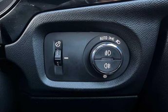 VAUXHALL Corsa Electric 50kWh Ultimate Hatchback 5dr Electric Auto (136 ps)