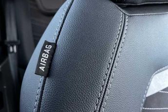 VAUXHALL Corsa Electric 50kWh Ultimate Hatchback 5dr Electric Auto (136 ps)