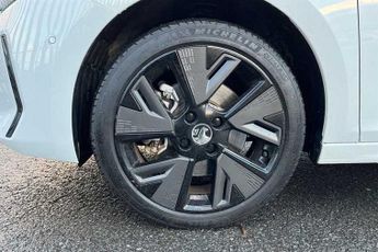 VAUXHALL Corsa Electric 50kWh Ultimate Hatchback 5dr Electric Auto (136 ps)