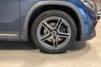 MERCEDES-BENZ GLA 1.3 GLA180 AMG Line SUV 5dr Petrol 7G-DCT Euro 6 (s/s) (136 ps)