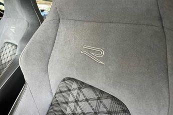 VOLKSWAGEN GOLF 1.5 eTSI MHEV R-Line Estate 5dr Petrol Hybrid DSG Euro 6 (s/s) (