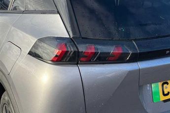 PEUGEOT E-2008 50kWh GT Premium SUV 5dr Electric Auto (7kW Charger) (136 ps)