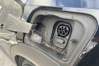 Vauxhall Mokka Electric 50kWh SRi Premium SUV 5dr Electric Auto (136 ps)