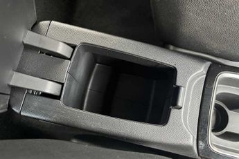 Vauxhall Mokka Electric 50kWh SRi Premium SUV 5dr Electric Auto (136 ps)