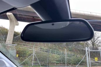 Vauxhall Corsa Electric 50 kWh (136 PS) Elite Nav 5 Door Electric Hatchback *** 1 Privat