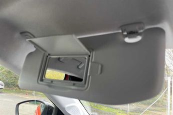 Vauxhall Corsa Electric 50kWh Elite Nav Hatchback 5dr Electric Auto (7.4Kw Charger) (136