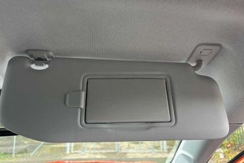 Vauxhall Corsa Electric 50 kWh (136 PS) Elite Nav 5 Door Electric Hatchback *** 1 Privat