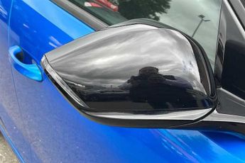 VAUXHALL ASTRA Electric 54kWh Ultimate Hatchback 5dr Electric Auto (156 ps)