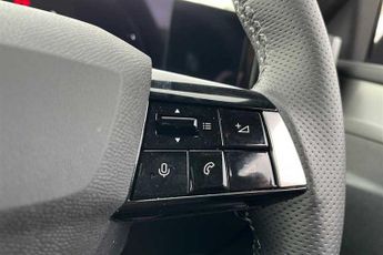 VAUXHALL ASTRA Electric 54kWh Ultimate Hatchback 5dr Electric Auto (156 ps)