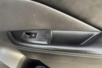 NISSAN QASHQAI 1.3 DIG-T MHEV Acenta Premium SUV 5dr Petrol Hybrid XTRON Euro 6