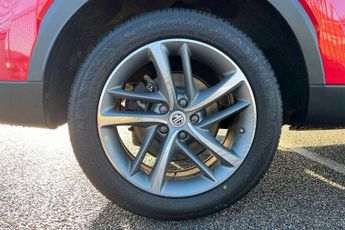 MG HS 1.5 T-GDI Exclusive SUV 5dr Petrol DCT Euro 6 (s/s) (162 ps)