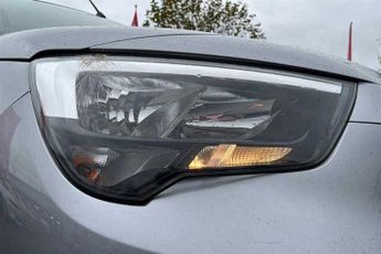 VAUXHALL COMBO LIFE Electric 50kWh Design XL MPV 5dr Electric Auto (7.4kW Charger) (136 ps)