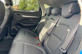 MG MG ZS 51.1kWh Trophy Connect SUV 5dr Electric Auto (176 ps)