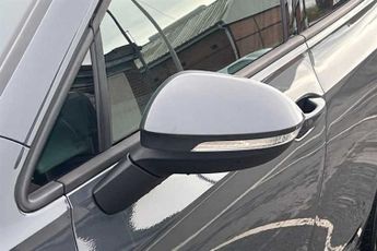 VOLKSWAGEN GOLF 1.4 TSI 13kWh GTE Hatchback 5dr Petrol Plug-in Hybrid DSG Euro 6