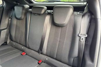 Vauxhall Mokka Electric 50kWh GS Line SUV 5dr Electric Auto (136 ps)