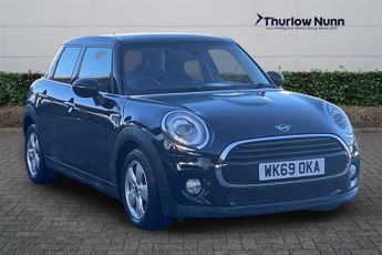 MINI Hatch 1.5i (136 PS) Classic 5 Door Petrol Hatchback *** Navigation Pac