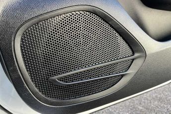 VAUXHALL Corsa Electric 50kWh Yes Hatchback 5dr Electric Auto (136 ps)