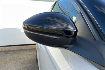 VAUXHALL Corsa Electric 50kWh Yes Hatchback 5dr Electric Auto (136 ps)