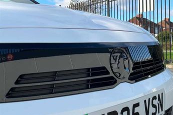 VAUXHALL Corsa Electric 50kWh Yes Hatchback 5dr Electric Auto (136 ps)