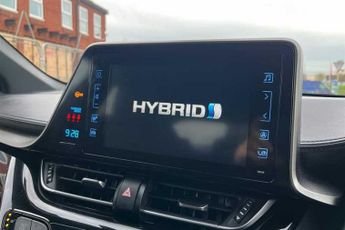 TOYOTA C-HR 1.8 VVT-h Dynamic SUV 5dr Petrol Hybrid CVT Euro 6 (s/s) (122 ps