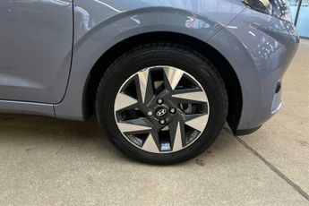 HYUNDAI i10 1.0 Advance Hatchback 5dr Petrol Auto Euro 6 (s/s) (63 ps)
