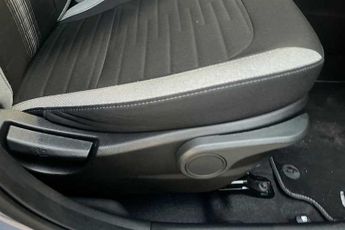 HYUNDAI i10 1.0 Advance Hatchback 5dr Petrol Auto Euro 6 (s/s) (63 ps)